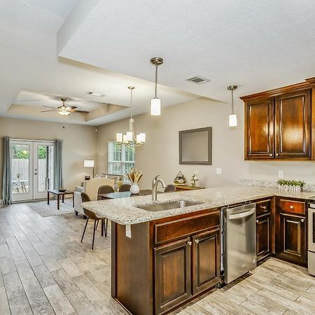 Lovely Town-Home In Pensacola Luaran gambar